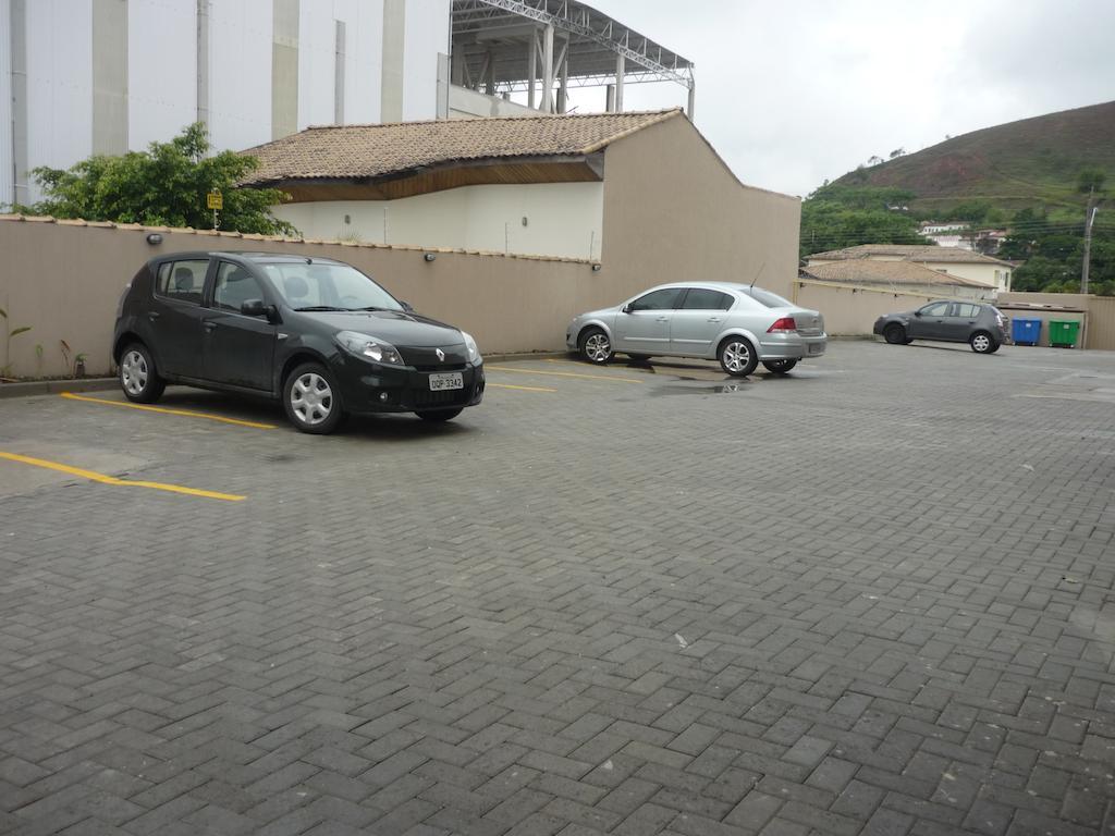 גוארטינגואטה Lotus Hotel - A 6 Km Do Santuario De Aparecida-Sp מראה חיצוני תמונה