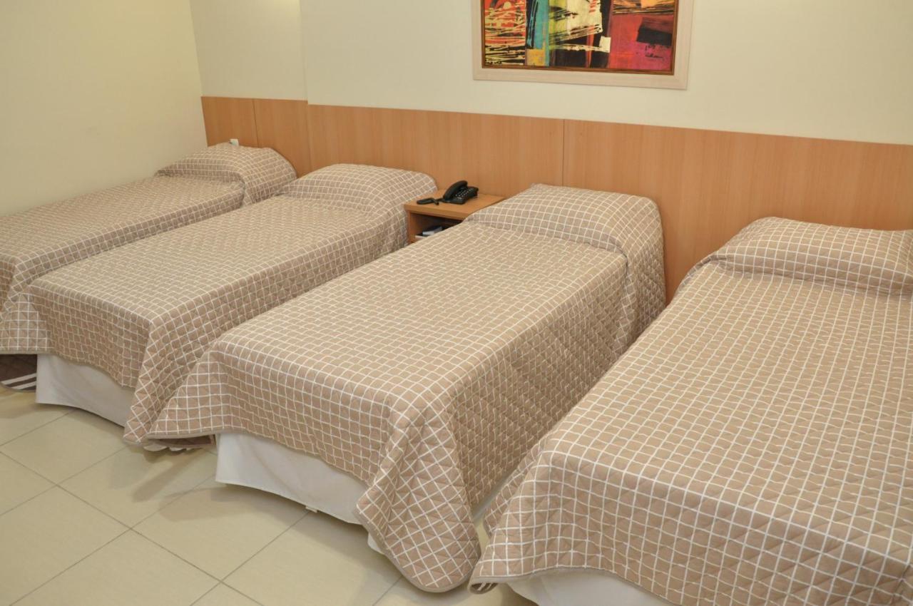 גוארטינגואטה Lotus Hotel - A 6 Km Do Santuario De Aparecida-Sp מראה חיצוני תמונה